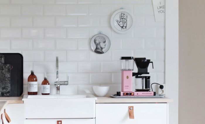 En timer i uttaket sørger for at kaffetrakteren slås av automatisk. Foto: ELKO.